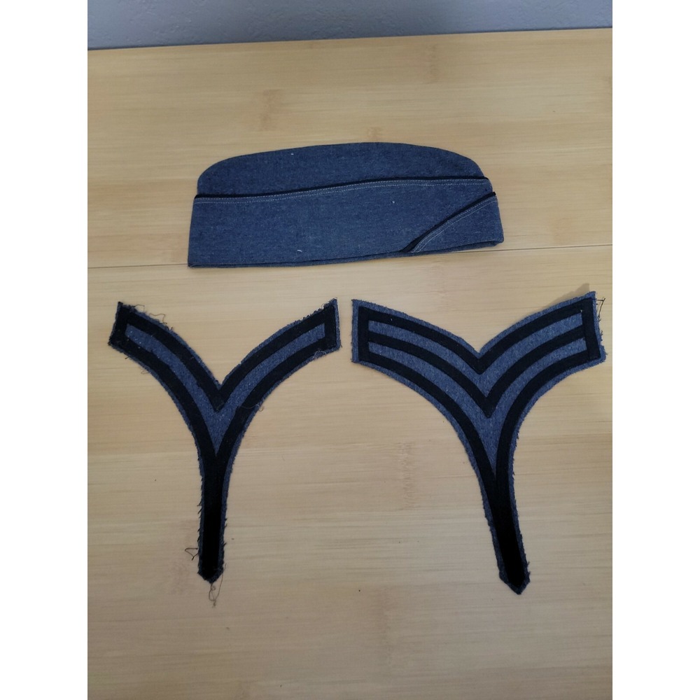 Lot of PMC Pennsylvania‎ Military College hat and rank patches